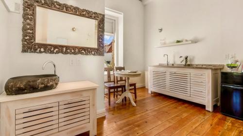 Pietermaai Botuique Hotel - Classic - Bedroom - web